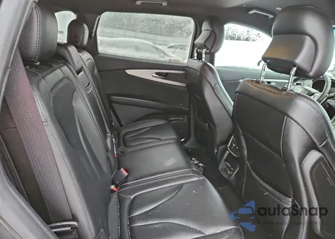 2019 Lincoln Nautilus z USA, uszkodzony, nr VIN 2LMPJ8J91KBL47233